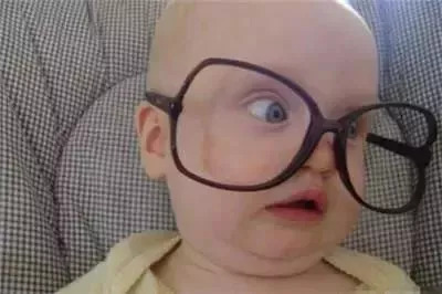 不随意掰开手指，不剪眼睫毛，不拧捏脸蛋，新生儿还有什么需要注意的？这篇文章告诉你~