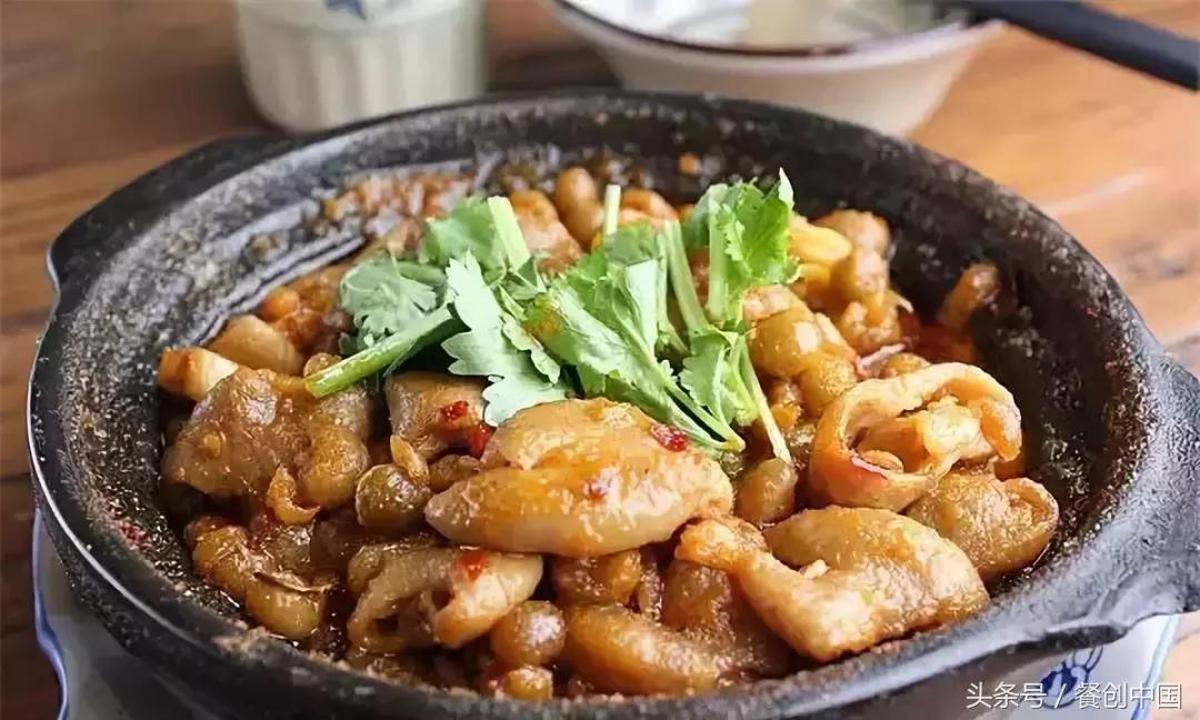 天冷了吃点热乎的砂锅,天冷的砂锅菜