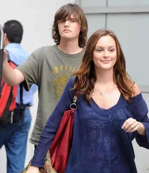 这么狗血的剧情完整版,这么狗血的剧情