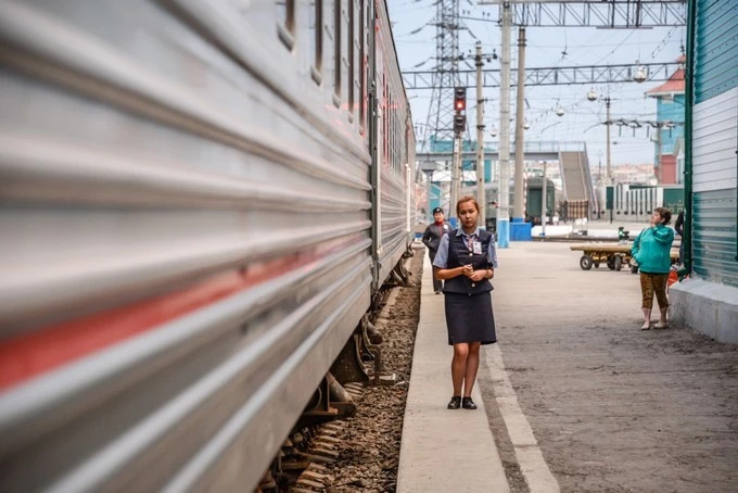 我们异地了24年，在你88岁时去莫斯科娶你——今夕传媒旅行家出品