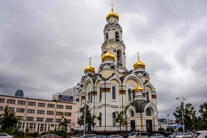 我们异地了24年，在你88岁时去莫斯科娶你——今夕传媒旅行家出品