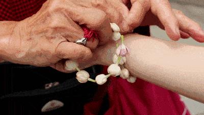 因为不关心刘强东和咪蒙，我快被这世界淘汰了