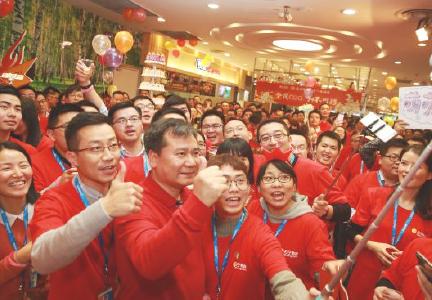 苏宁创始人张近东投资恒大,苏宁集团董事长张近东多少身家