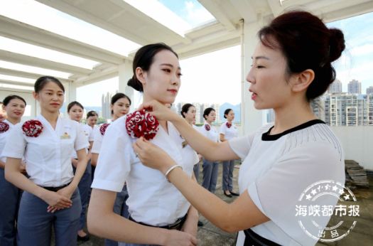 三明去香港的高铁开始售票啦！乘车必须取票，还有这些行为最高罚3000港币！