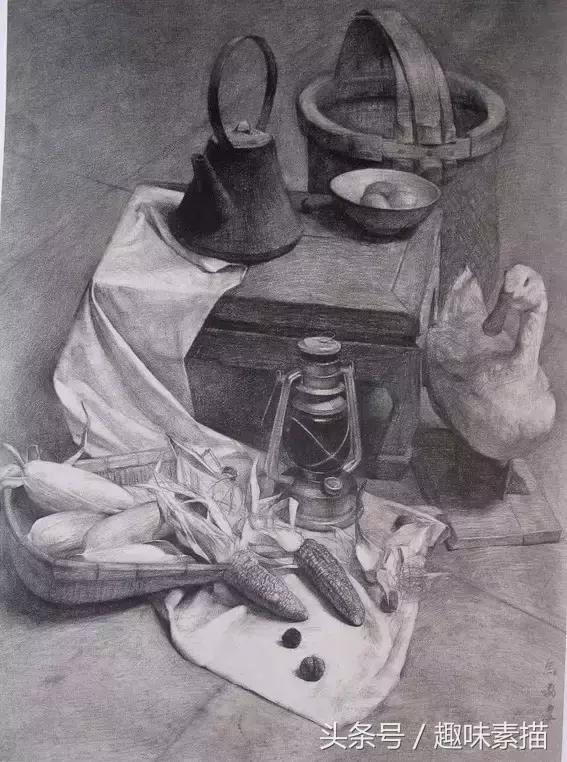 央美素描高分作品,央美高分卷素描半身像