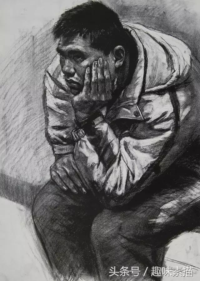 央美素描高分作品,央美高分卷素描半身像