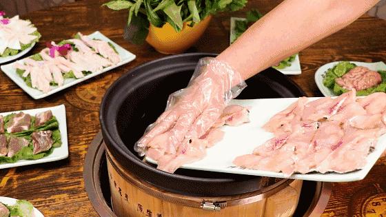 锅里冒喷泉！常州这家火锅店真会玩！