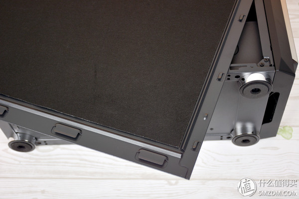 Ryzen性价比配置，搭配金河田预见21+静音机箱，成品很不错