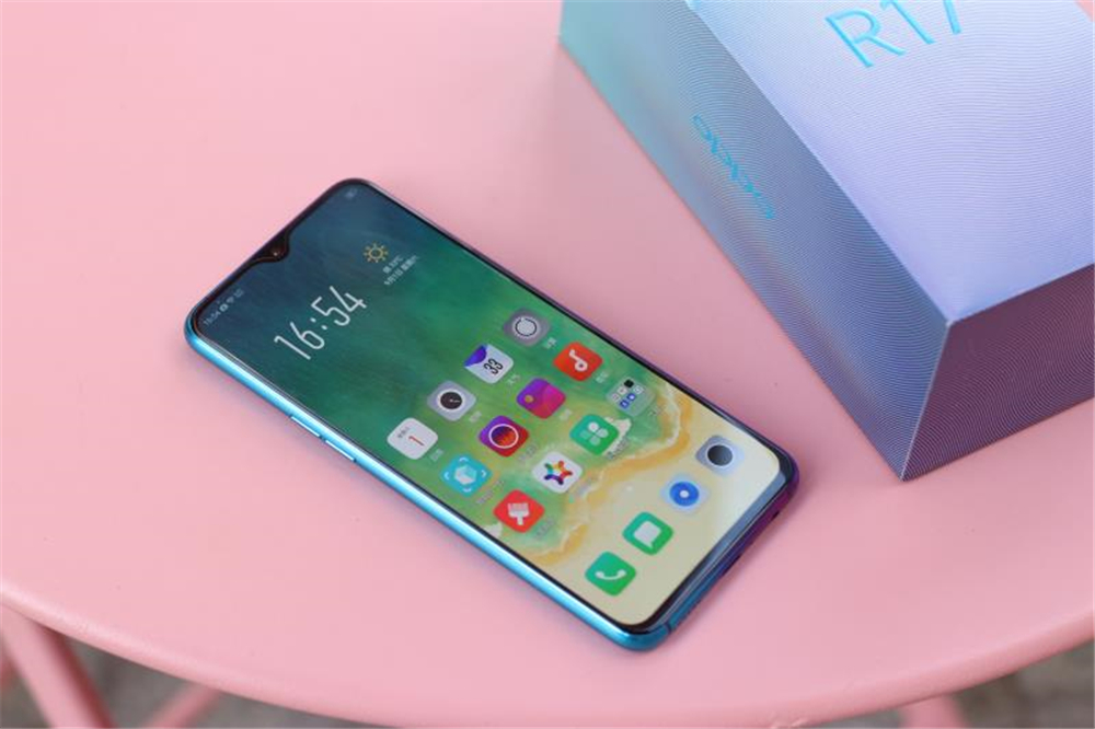 oppor17屏幕水滴设计,oppor17水滴屏幕