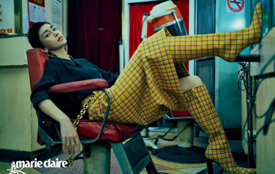 baby晒照撞脸黄晓明,baby撞脸李小璐