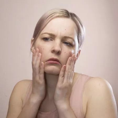 对水光针麻药过敏了怎么办,敏感肌打水光针可以修复吗