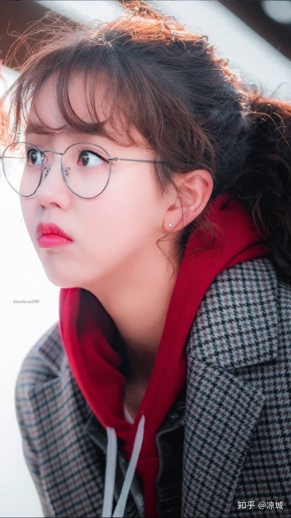 韩国女明星金所炫最近的电视剧,金所炫金裕贞演艺大赏