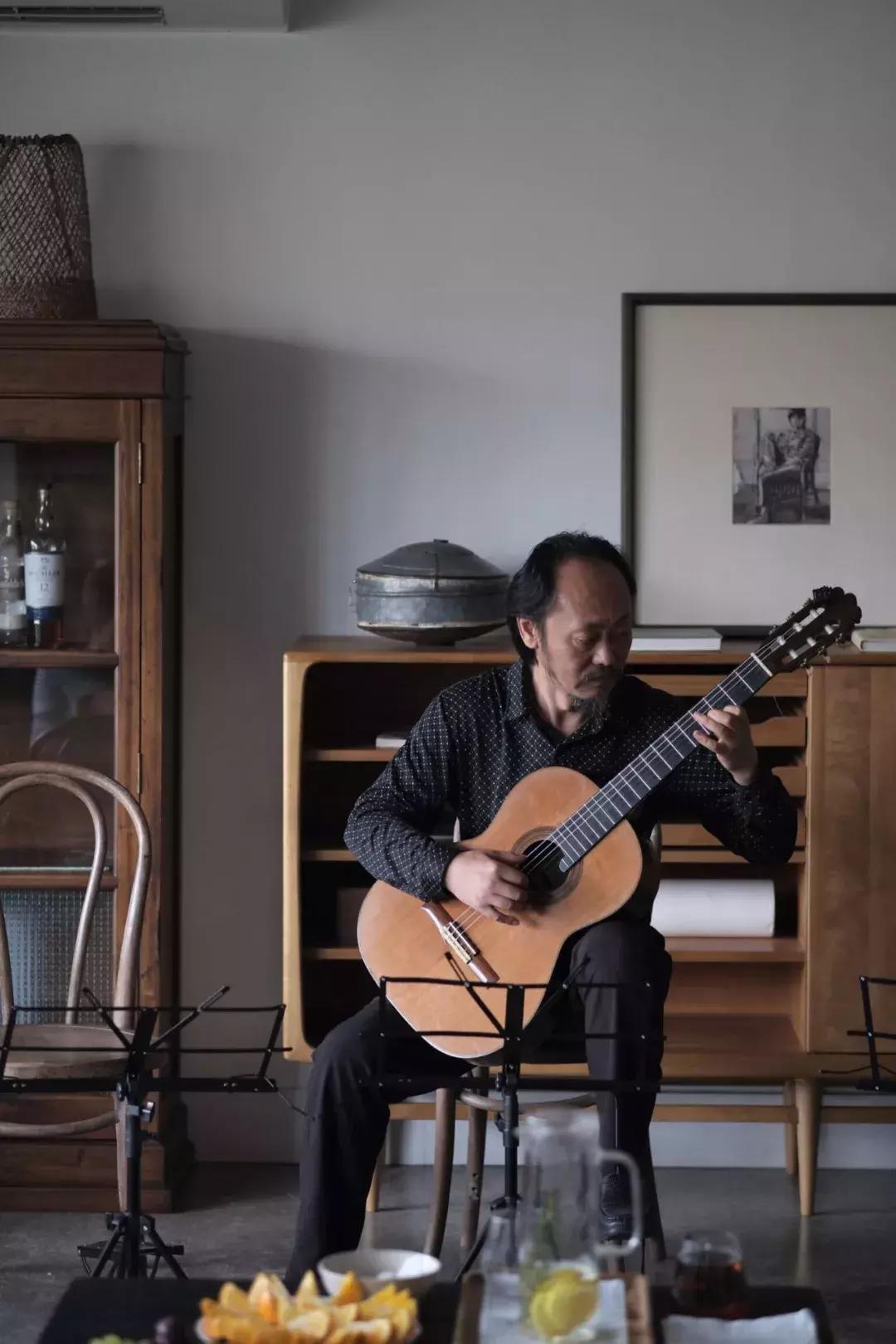 古典吉他曲秋天,古典吉他最后的秋天