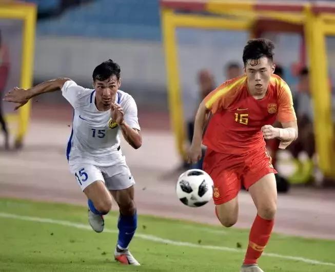 中国男足三次掀翻亚洲强队,中国男足vs马来西亚低级失误