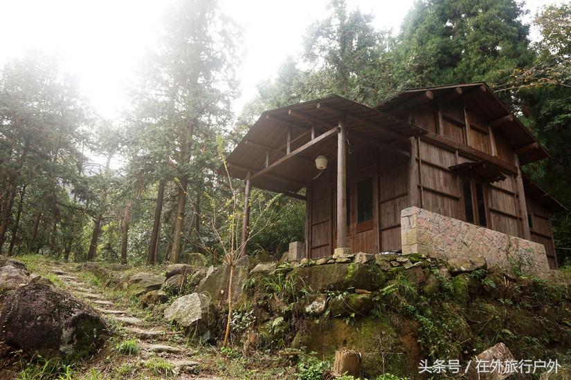 将轻量化进行到底——20L背包的千八雪地露营