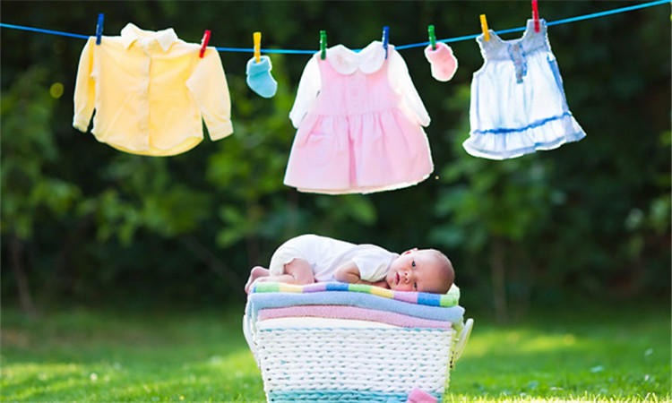 宝宝的衣服要怎么洗才能干净,洗宝宝衣服的洗衣机