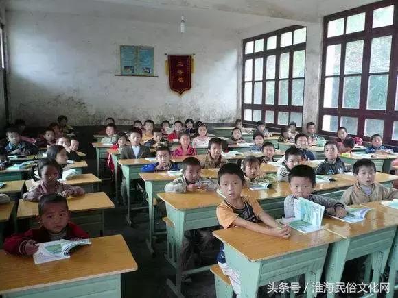 马云退位真实原因，不是在美被绑架，也不是刘强东案，是害怕……