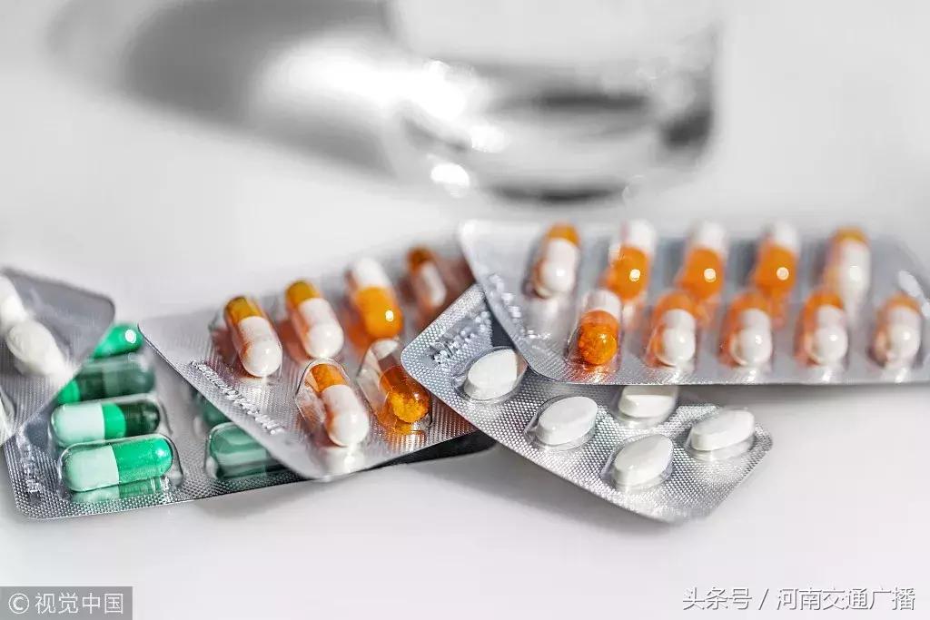 三年级女孩来大姨妈了怎么回事,三岁孩子来月经