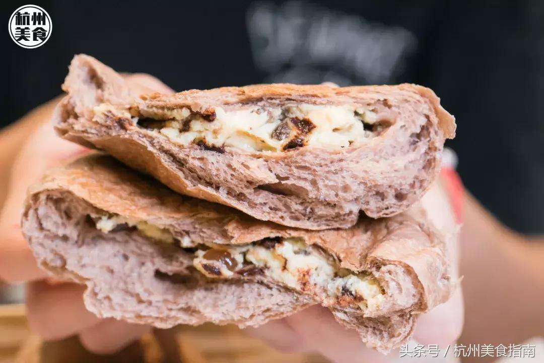 潮人大咖都pick的奈雪出冰淇淋“绿宝石”啦！想喝基本靠抢！