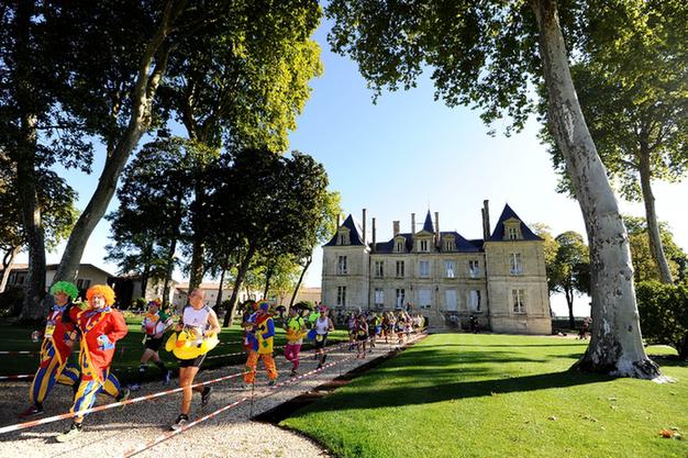 美酒美食享受美好生活,美酒佳肴美女