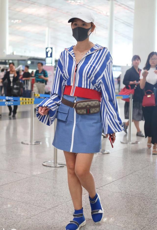 叶一茜睡裙高级感,叶一茜连体裤短发