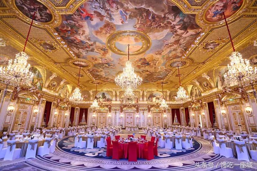 在佛山第一高的酒店举办一场浪漫奢华的法式婚宴