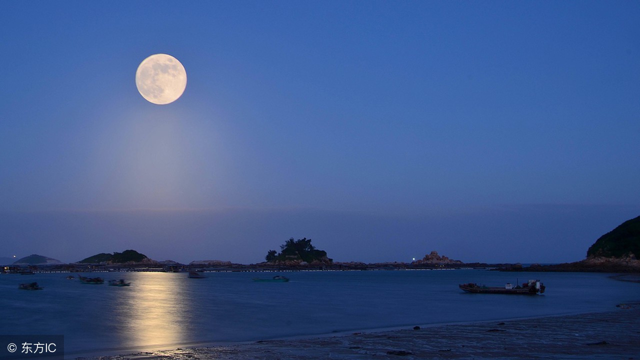 与中秋节和月亮有关的词语或古诗,找与中秋和月亮有关的诗词和成语