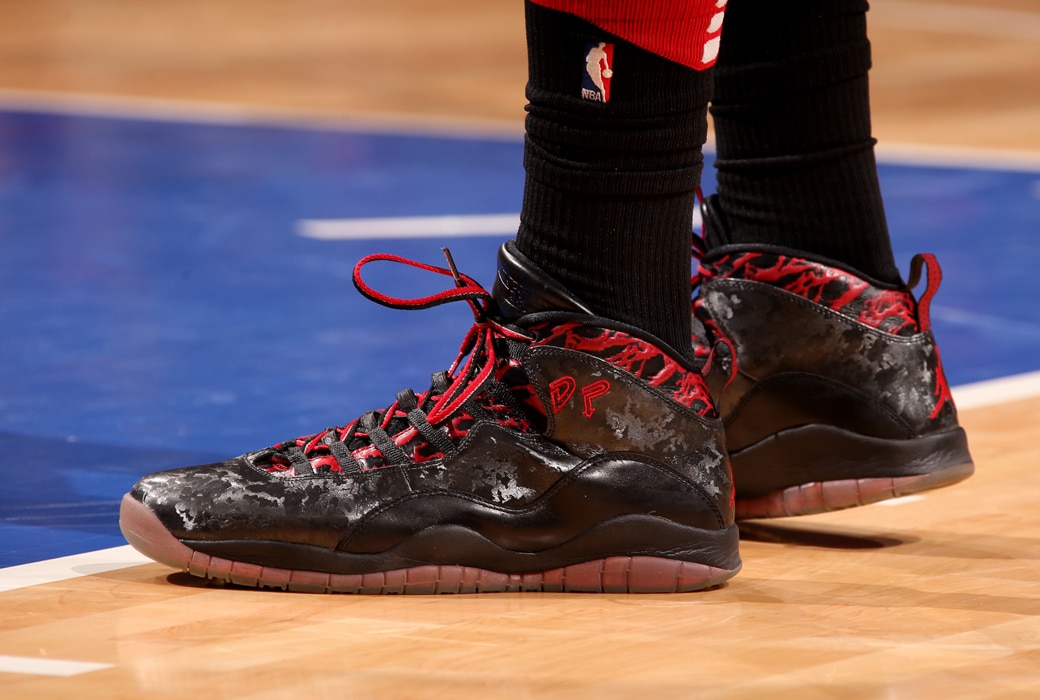 塔克球鞋上脚视频,塔克4000双球鞋