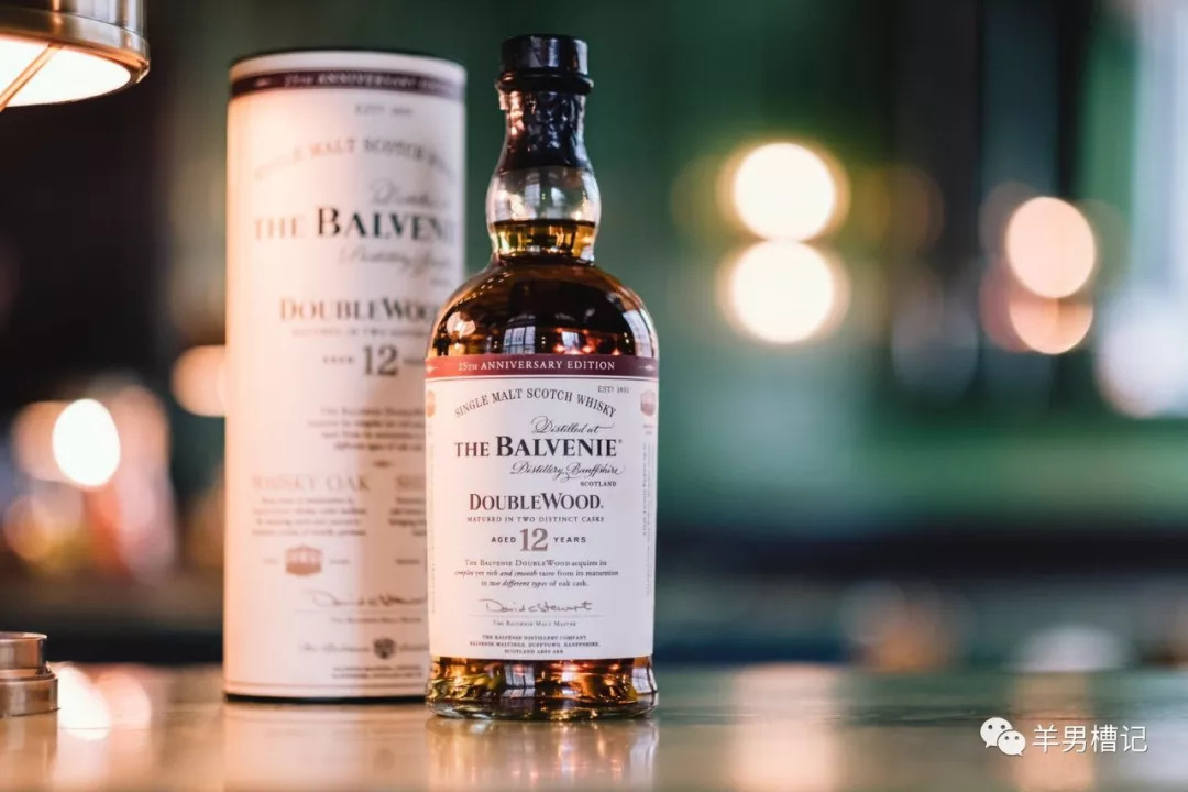 他在今年教师节宣布退休计划并着力挚手相传下一代