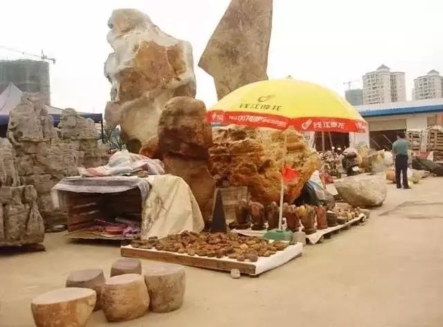 捡来的石头在哪里卖,捡的石头去哪里交易