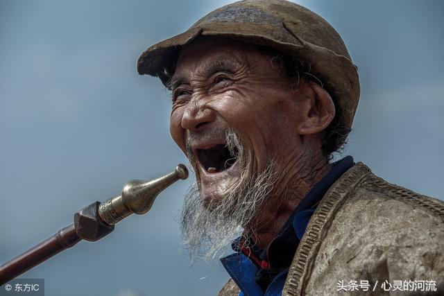 论分析能力我谁都不服，就服炸油条老头