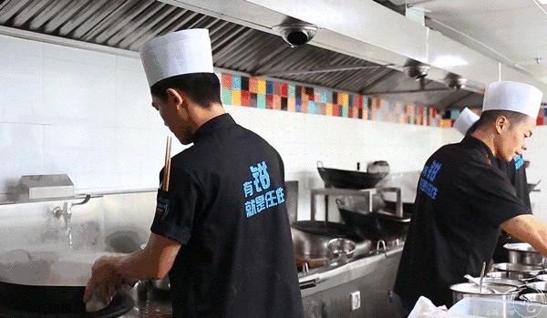 魔都人均100就能吃到的食物,魔都人均不到二百的海鲜大闸蟹