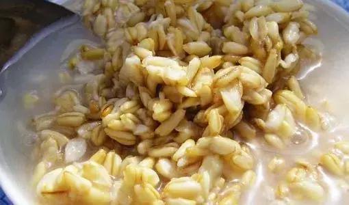 西宁——内地人心中荒凉的边疆，边疆人心中繁华的内地