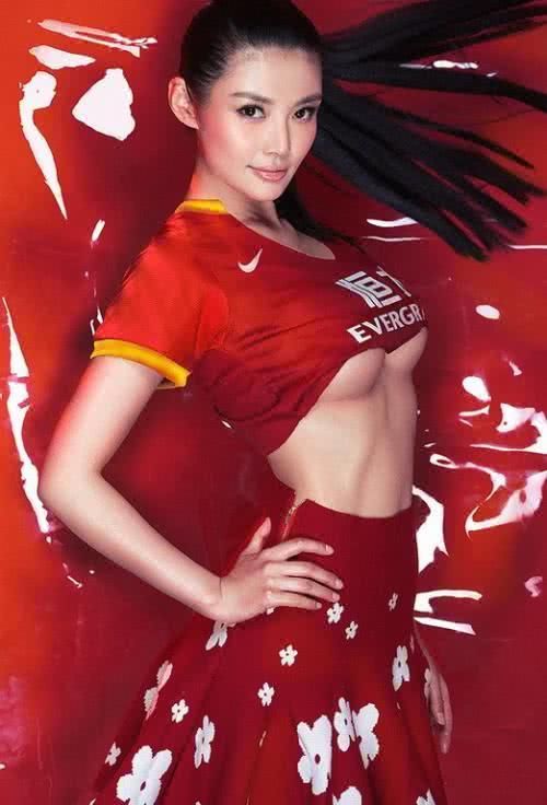 徐冬冬足球宝贝短发,徐冬冬早年照片足球宝贝