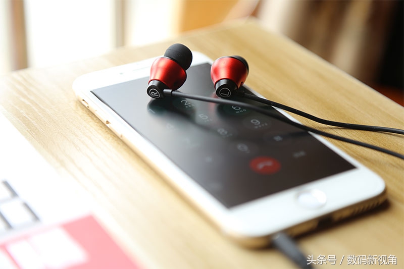 通勤耳机,通勤耳机半入耳