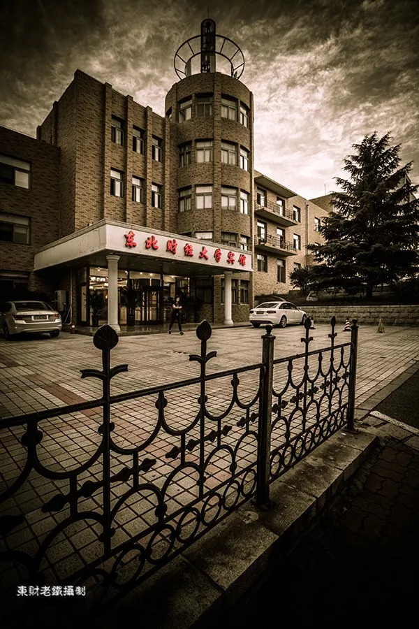 晨光暮色渐更迭,晨光暮色