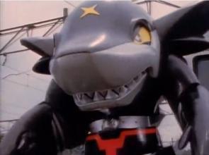 铁甲小宝鲨鱼辣椒第一次登场,铁甲小宝机器人人气排名