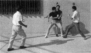 李小龙如何打风暴,李小龙佯攻战术