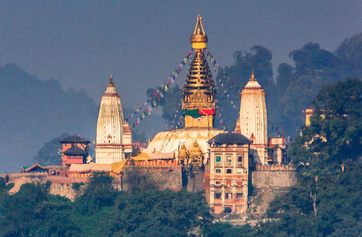 世界著名城市22：尼泊尔首都加德满都，气候宜人的“山中天堂”