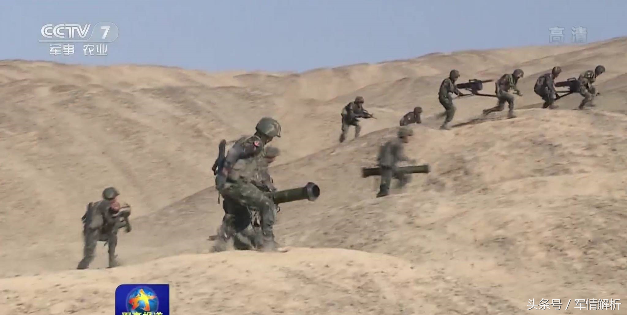 特警队和特种兵对比谁厉害,特警和军队冲突打得赢吗