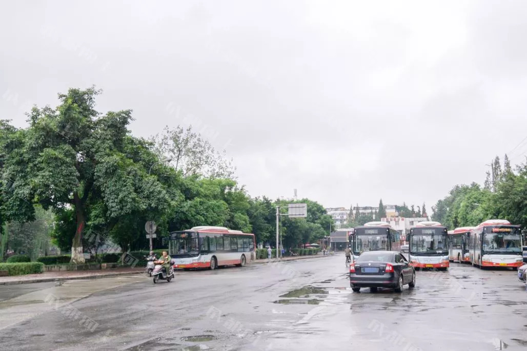 公交公司新开通k1路快速公交线,最新公交出行信息早知道