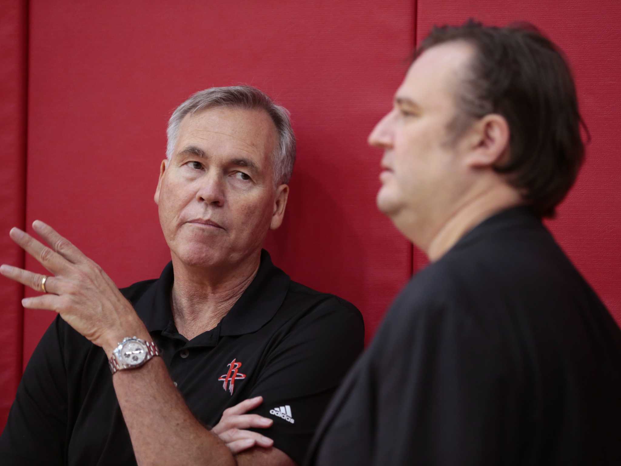 黑马打劫火箭变赢家，收5大休城旧将还埋雷，莫雷德帅要当心了