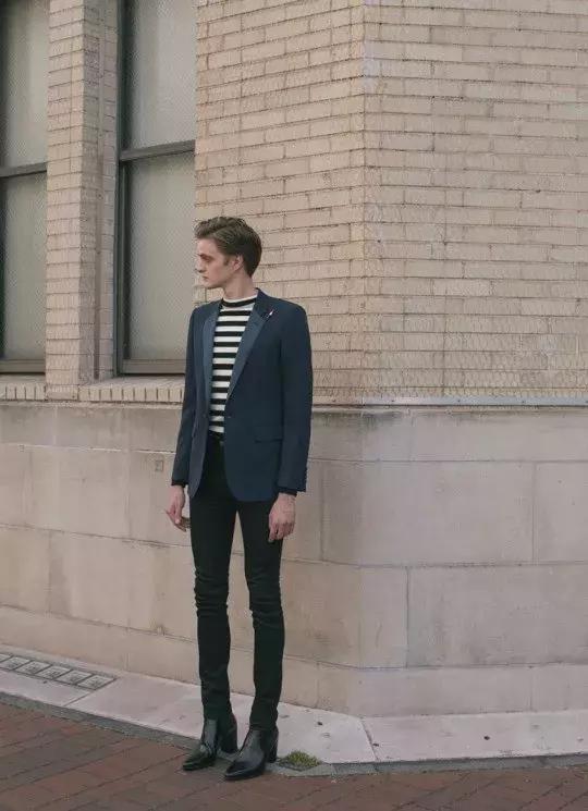 切尔西靴男搭配高级感,男人的穿搭成熟稳重