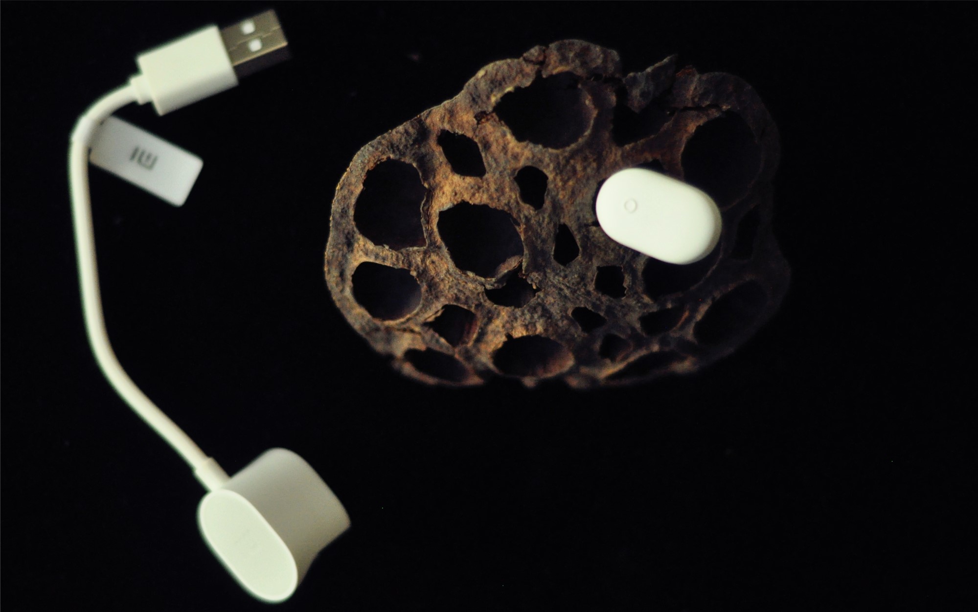 小米无线蓝牙耳机半入耳式,蓝牙耳机迷你超级小入耳式小米