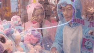 娃娃机惊现真娃娃,深圳真人娃娃机视频