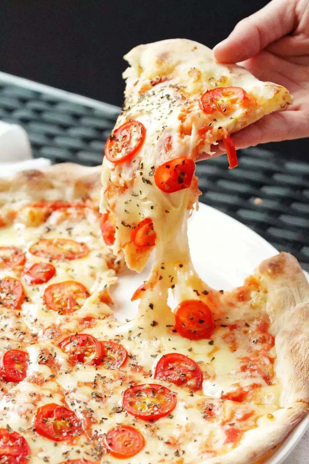 民歌湖酒吧颜值最高的酒吧,畅饮酒吧全国哪里