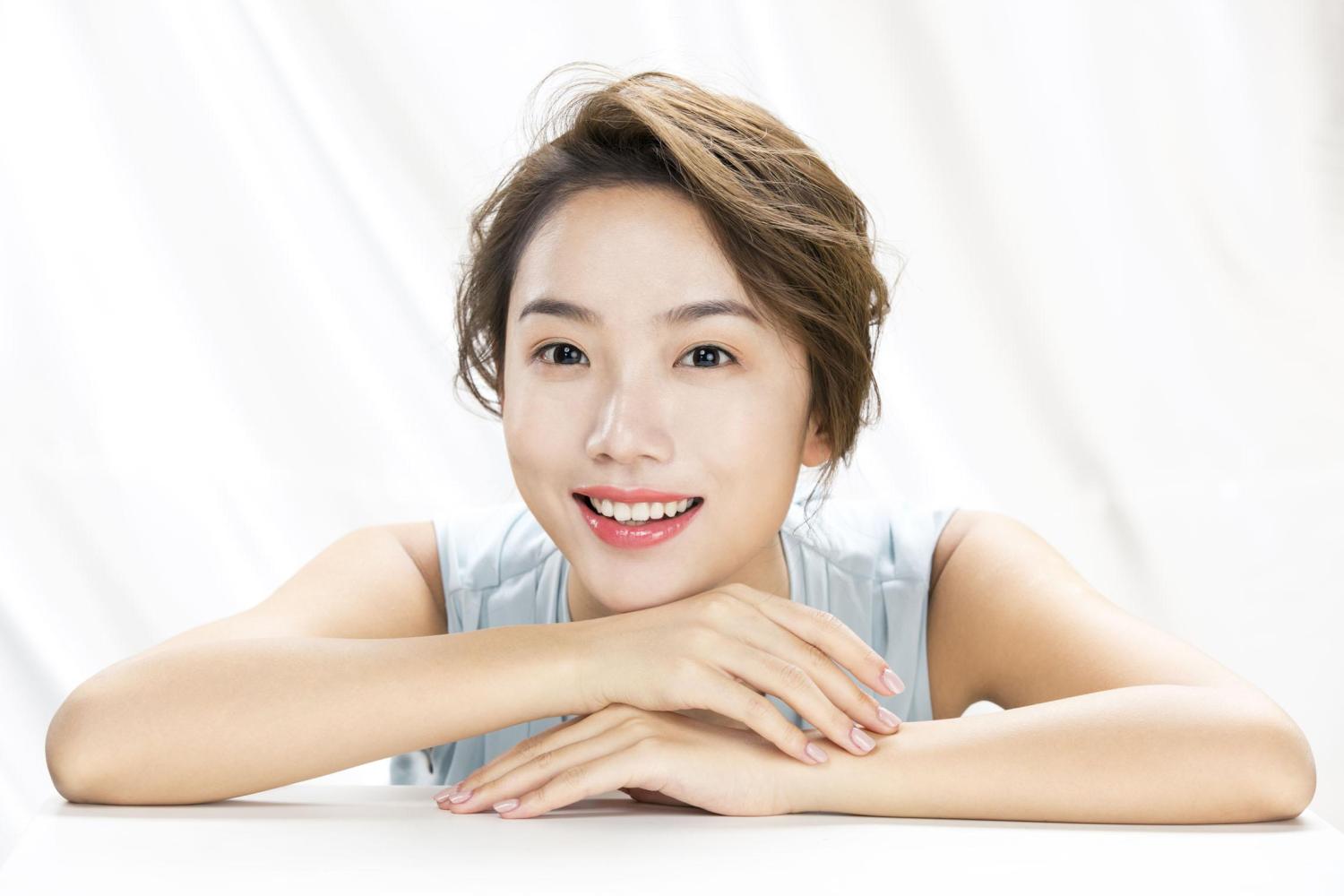 十几年的法令纹怎样消除,4招轻松摆脱法令纹年轻10岁不是梦