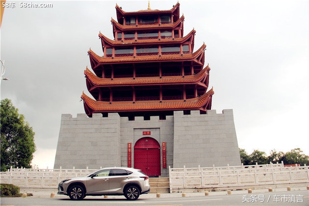 雷克萨斯nx260试驾视频,雷克萨斯nx300h报价