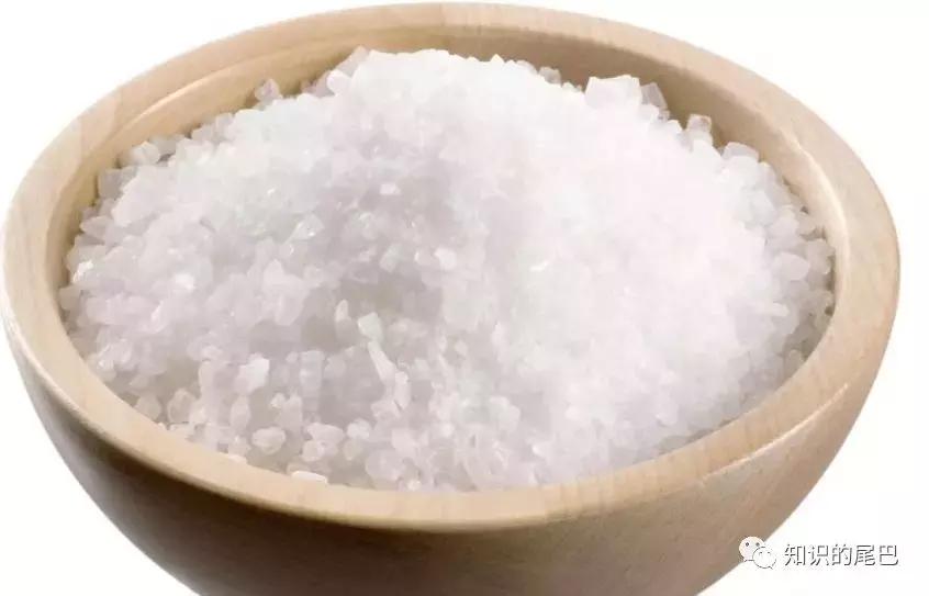 山竹扔垃圾桶,山竹扔垃圾桶里