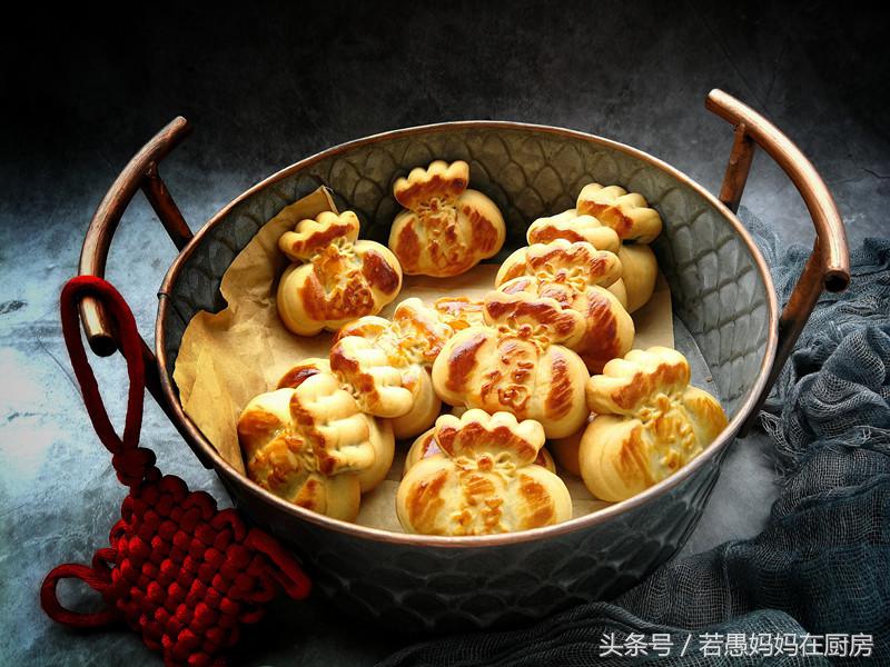 中秋节妈妈做的月饼超级好吃,中秋节制作好吃的月饼教程